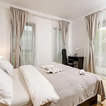 Romexpo 2br Relax Spacious *