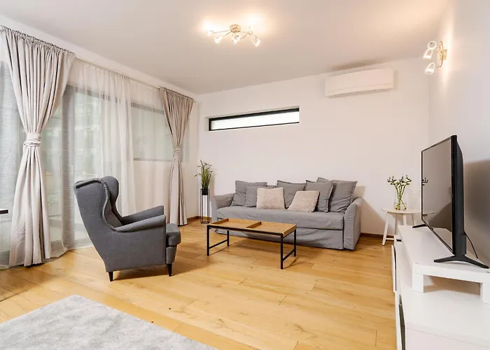 Romexpo Relax Spacious