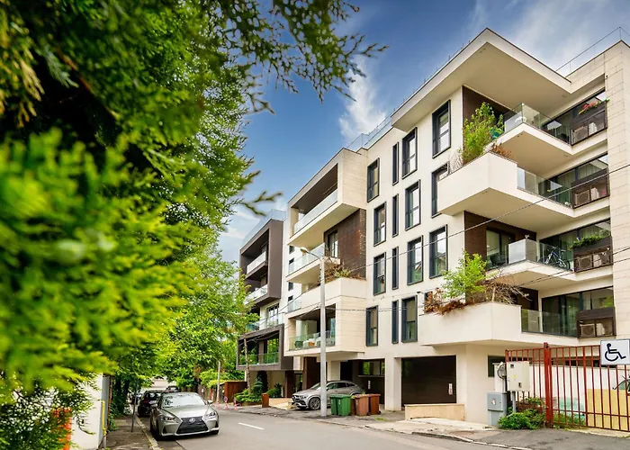 Romexpo Relax Spacious